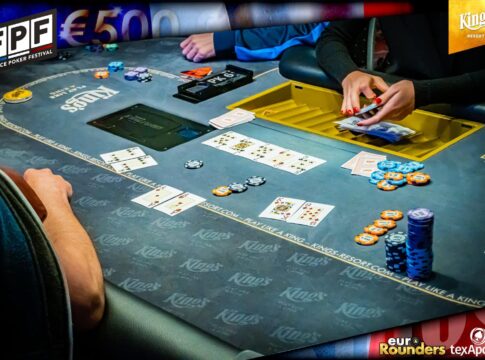 Nika Agirba führt im ersten Flight des France Poker Festival