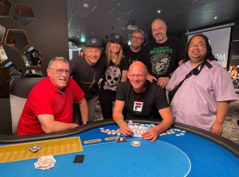 Martin Pott schnappt sich Unmasked.Poker Open PLO