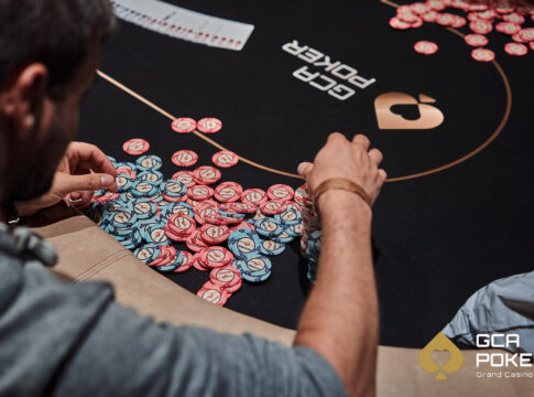 Dominik Barnsteiner holt sich das Kickstarter im Grand Casino Aš