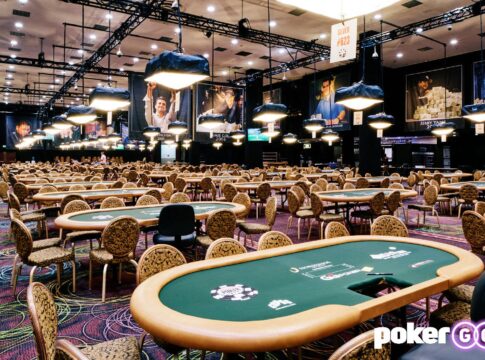 Jonathan Woof führt die letzten 16 des WSOP Tournament of Champions an
