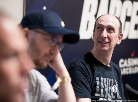 Erik Seidel führt beim 25k Highroller der EPT Barcelona