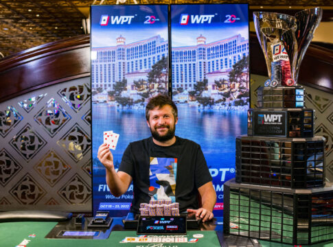 WPT Five Diamond: Chad Eveslage siegt nach Monster-Heads-Up