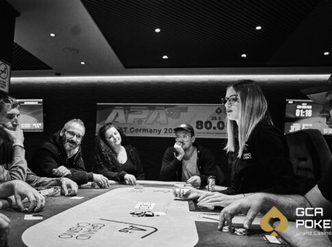 „Harekrishna“ an der Spitze der letzten 9 beim APAT Main Event
