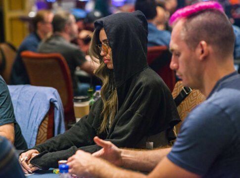 Robbi Jade Lew erreicht Tag 3 beim WPT Five Diamond im Bellagio