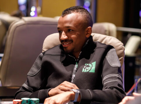 Ali G führt beim 10k PLO im King’s Resort