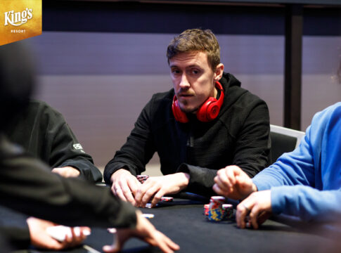 Max Kruse erreicht Tag 2 beim NLHE 6-Max der WSOPE im King’s