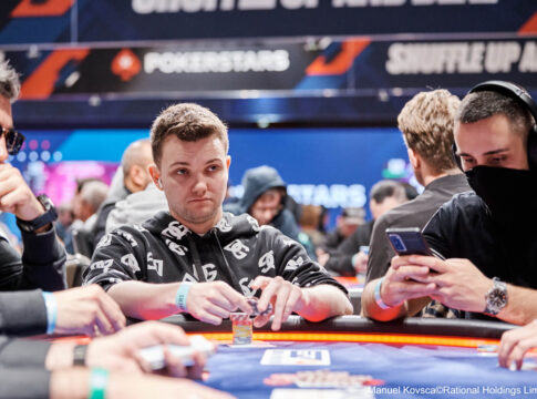Alex Kulev holt sich WSOPC-Ring #11 auf GGPoker