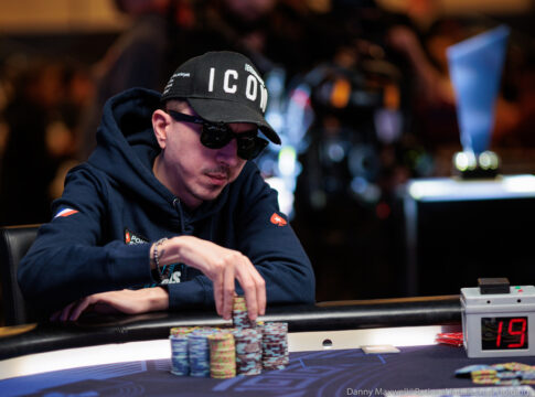 Belea führt die letzten Fünf ins EPT Paris ME Finale – Held raus auf Platz 6 für €244.000