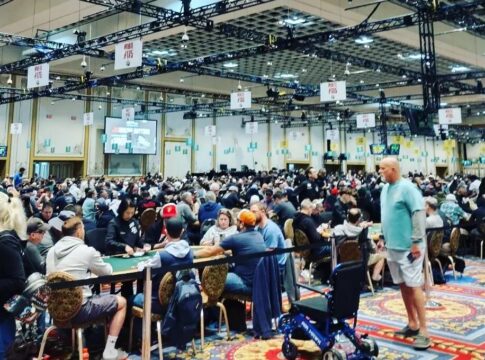 WSOP #77 – Noch Fünf kämpfen um das Lucky 7s Bracelet, Müller-Heitrich bester DACH!