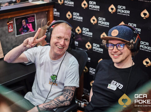 Freitag ab 13:00 Uhr – GRND Live V €150 Main Event Tag 1a aus dem Grand Casino Aš!