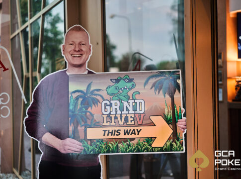 Samstag ab 13:00 Uhr – GRND Live V €150 Main Event Tag 1b aus dem Grand Casino Aš!