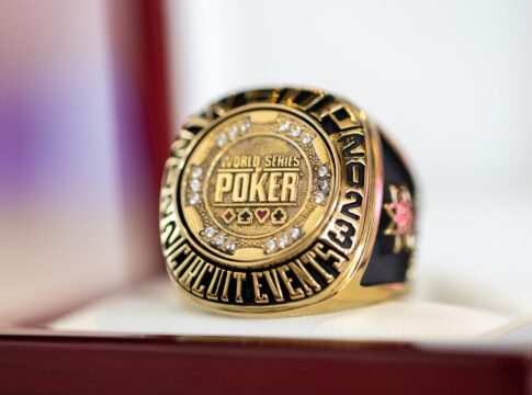 WSOPC: 62 Spieler kehren beim FiftyStack (Ring #6) zurück