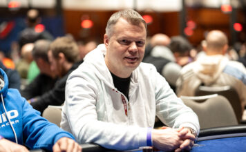 WSOP #64 – Juha Helppi dominiert das 25k PLO/NLH Mixed!