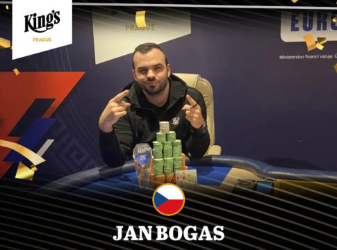 Deal und Sieg für Jan Bogas beim Christmas Tuesday im King’s Prag!