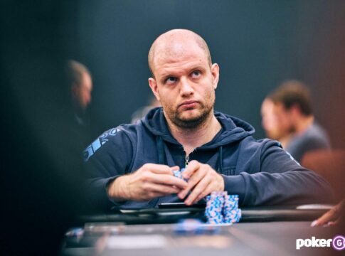 Daniel Smiljkovic schlägt bei der New Year Series auf PokerStars zu!