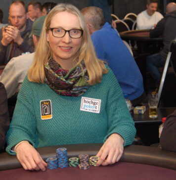 Hochgepokert Gewinnspiel Siegerin Nadine R. am Start im HGP M.E.