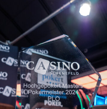 Die von allen begehrte PLO-Trophäe. - Foto: Lennart Hennig