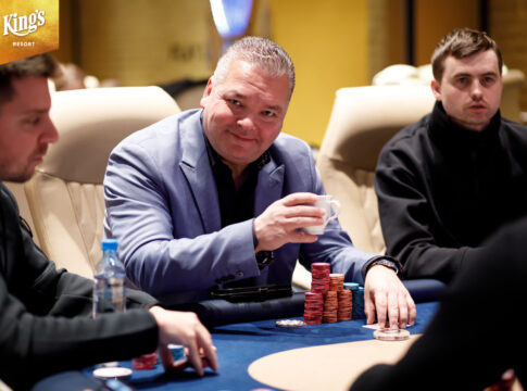 JPJ vertritt die DACH-Farben beim Big Wrap 10k Mystery Bounty!