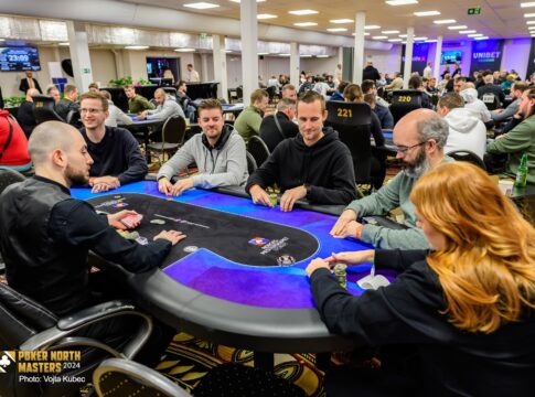Teilnehmerzahlen bei Poker North Master ziehen an – neuer Chipleader!
