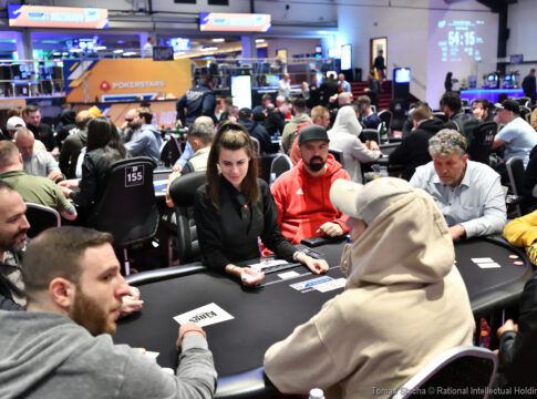 King’s: Overlay-Alert im €330 EUREKA Cup?