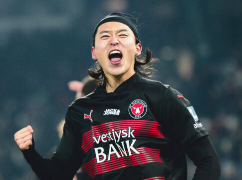 Fußball Superligaen – Die Wölfe aus Midtjylland beißen derzeitig zu!