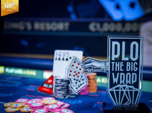Ersin Kanik stürmt beim Big Wrap 1k PLO Mystery Bounty an die Spitze!