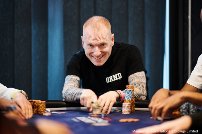 Felix Schneiders (GER)