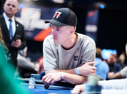 Smith & Wolfgang lassen es am Ende richtig knallen! Noch 49 im EPT Monte-Carlo M.E.!