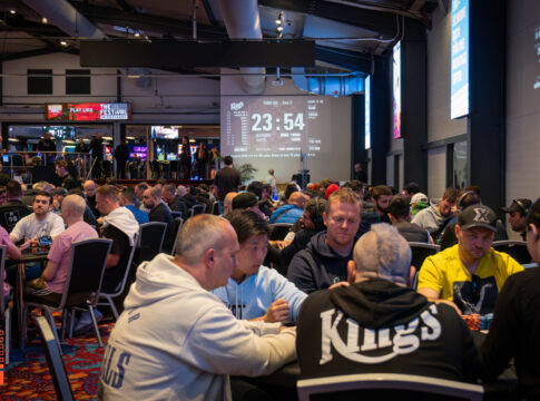 16 left bei der The Hendon Mob Championship – Martin Wolf an der Spitze!