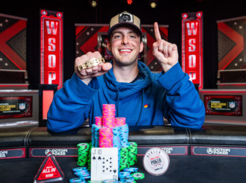 WSOP Event #31: Las Vegas Local Nicholas Seward gewinnt sein erstes Bracelet!