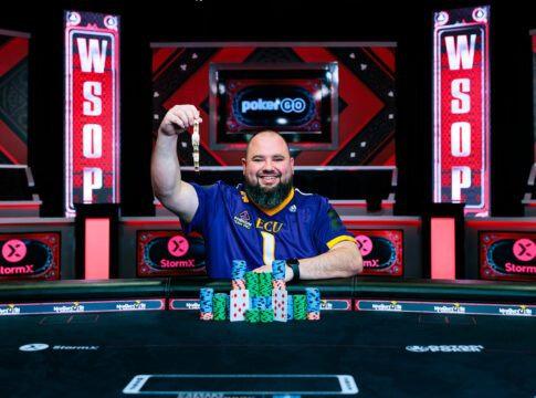 WSOP Event #47: „Big Huni“ fängt Viktor Blom im $100k High Roller noch ab!