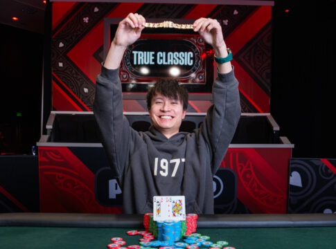 WSOP Event #77: Wing Liu jubelt beim Mixed Big Bet!