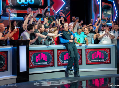 WSOP Main Event: Laptop an der Rail – Dominik Nitsche in der Kritik!