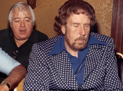 A chip and a chair: Die legendäre Geschichte des Jack Straus!