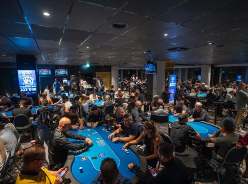193 Spieler stürmen den GC Pokerroom beim XMAS Freezeout! Fünf gehen in die Verlängerung!