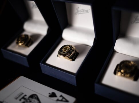 Verhaltener Auftakt beim WSOPC Mini Main Event – El Yaacoubi erster Chipleader!