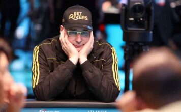 Hellmuth kassiert fiesen Slowroll in eigenem Home Game Phil Hellmuth