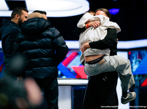 EPT Prag Tag 12 – Was für ein Finish! Main Event Favorit auf den letzten Metern abgefangen!