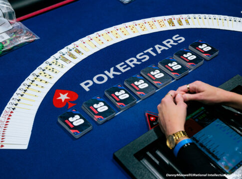 Ruhiger Mittwoch auf PokerStars mit zwei britischen Siegen!