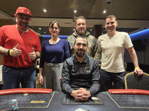 Frescoty kennt beim Christmas Deepstack im GCA keine (weihnachtliche) Gnade!