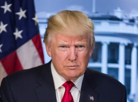 Trump ernennt Pokerspieler zum Chef der Steuerbehörde!