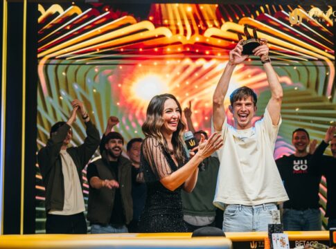 CoinPoker Ambassador Mario Mosböck gewinnt dritten Triton Titel und $1.836.570!