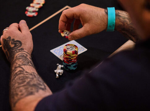 Auftakt von “The Ladder” im GCA mit Heads-Up-Deal beim Ten Grand!