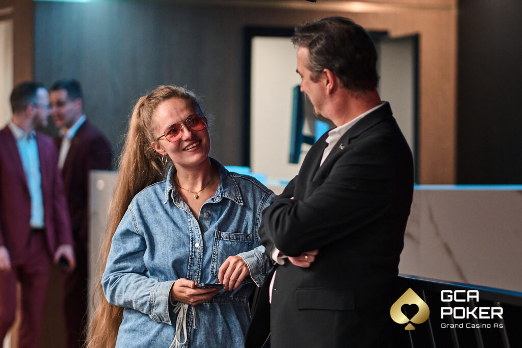 Jen Tonic + Sandro Greulich