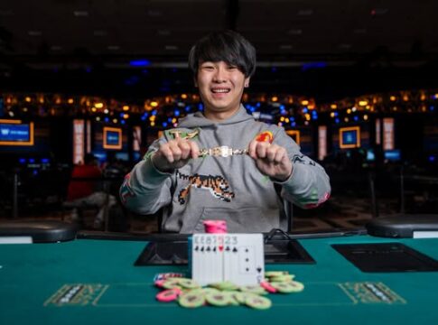 WSOP #93 – Ryutaro Suzuki sichert sich bei T.O.R.S.E.-Premiere sein zweites Bracelet!