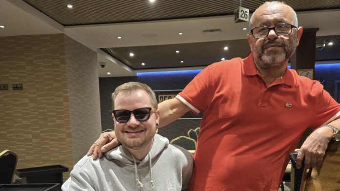 2 von 3 Dealmakern im Deepstack: Phips (GER), Damian GER), Aydin Tarhan (TUR)