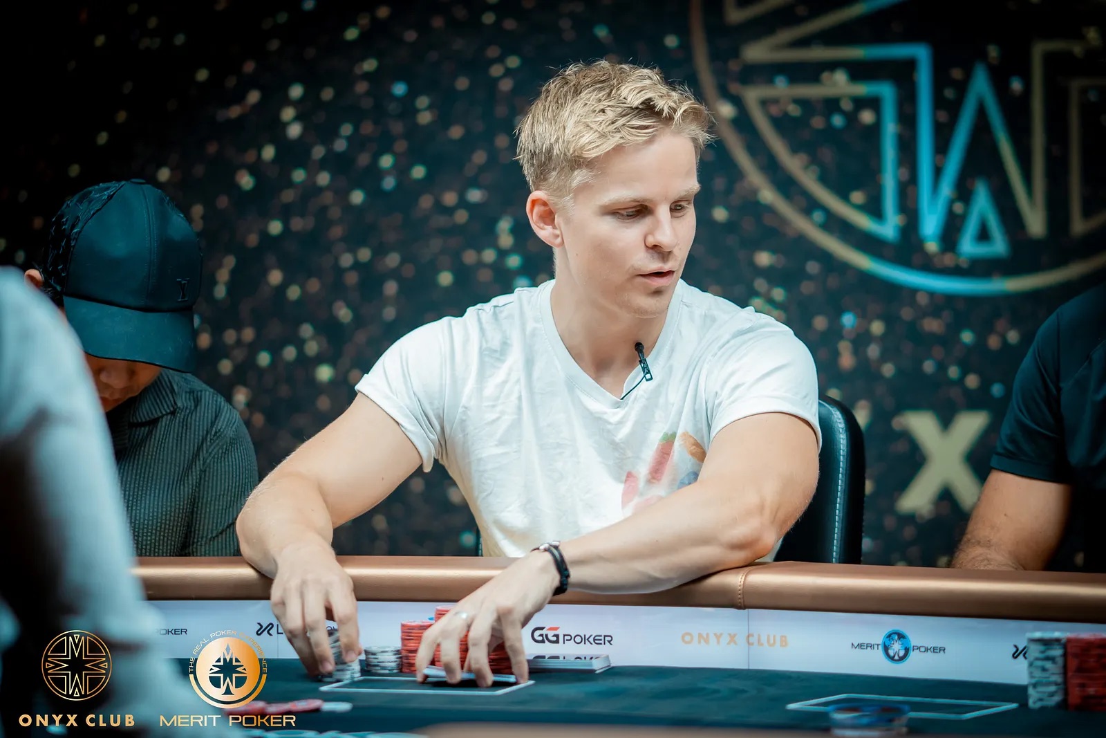 Onyx Club SHRS - Martin Dam