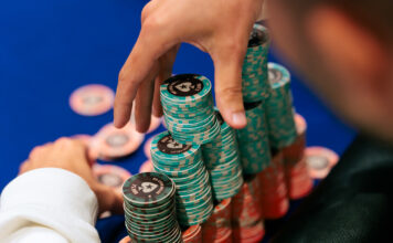 PokerStars: ‚Redarion‘ aus Österreich führt im SCOOP 80-M Sunday Warm-Up