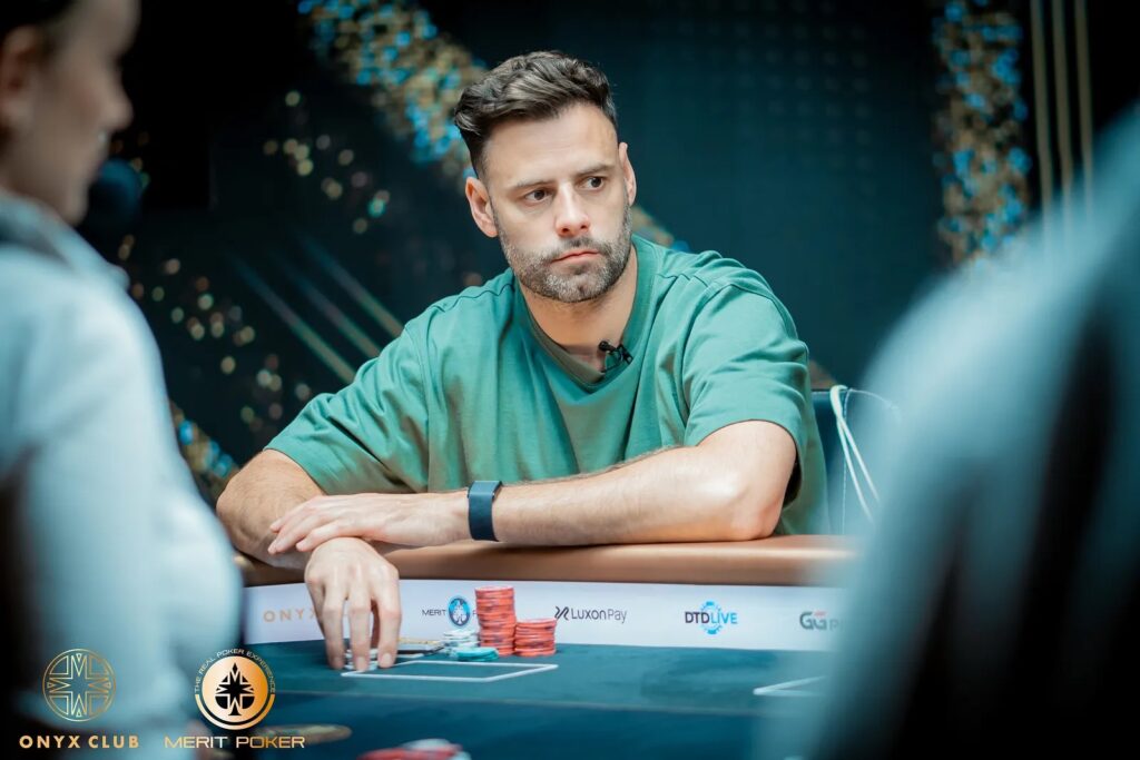 Onyx Club SHRS - Robert Cowen