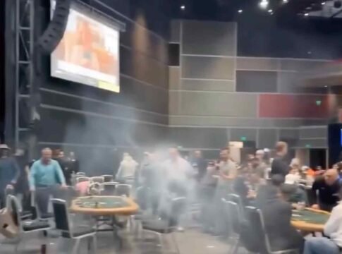 iPhone fängt am WSOPC-Pokertisch Feuer!